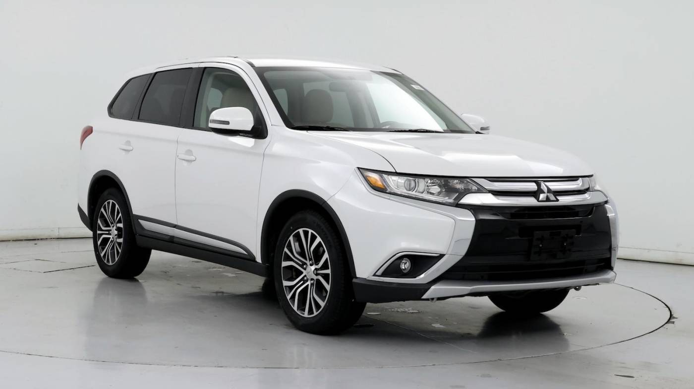 2018 Mitsubishi Outlander SE — SUV — 70,995 mi — Irving, TX