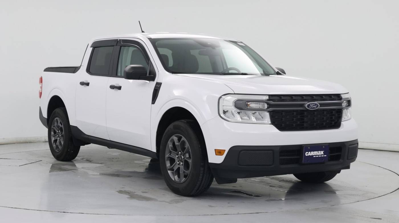 2022 Ford Maverick XLT — Pickup Truck — 1,800 mi — Irving, TX