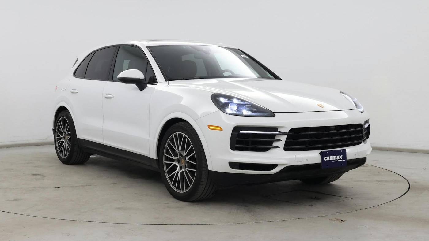 2023 Porsche Cayenne S Platinum Edition