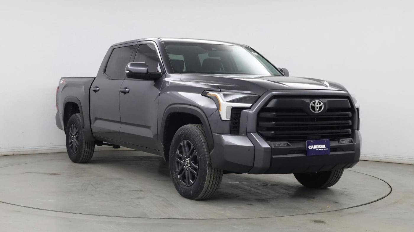 2023 Toyota Tundra SR5 — Pickup Truck — 31,739 mi — Tinley Park, IL