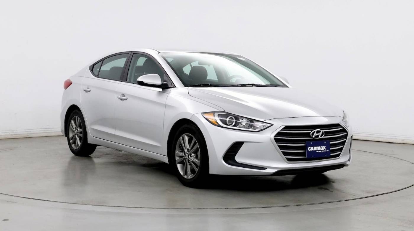 2018 Hyundai Elantra SEL — Sedan — 60,907 mi — Tinley Park, IL