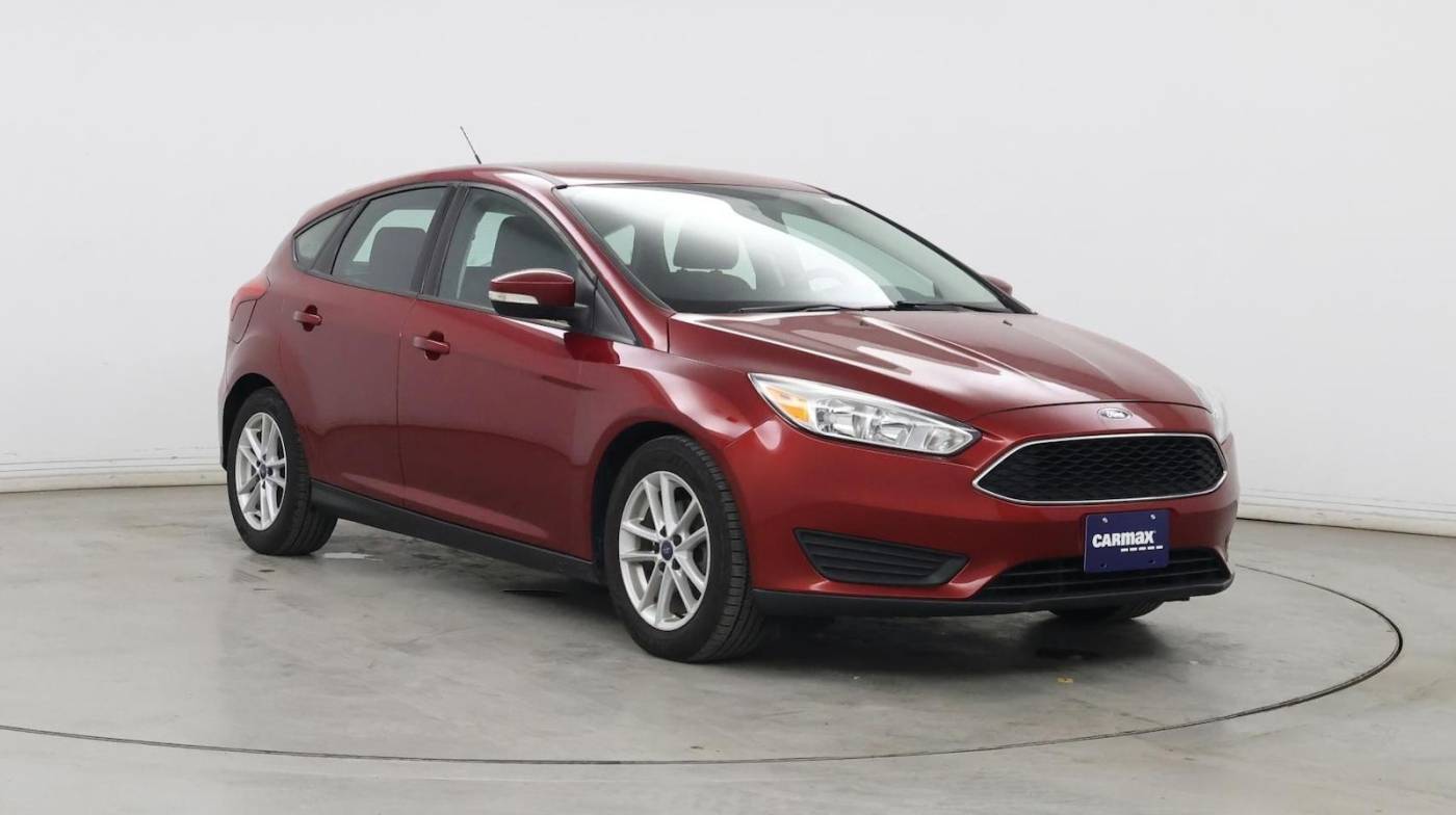 2017 Ford Focus SE — Hatchback — 67,042 mi — Tinley Park, IL