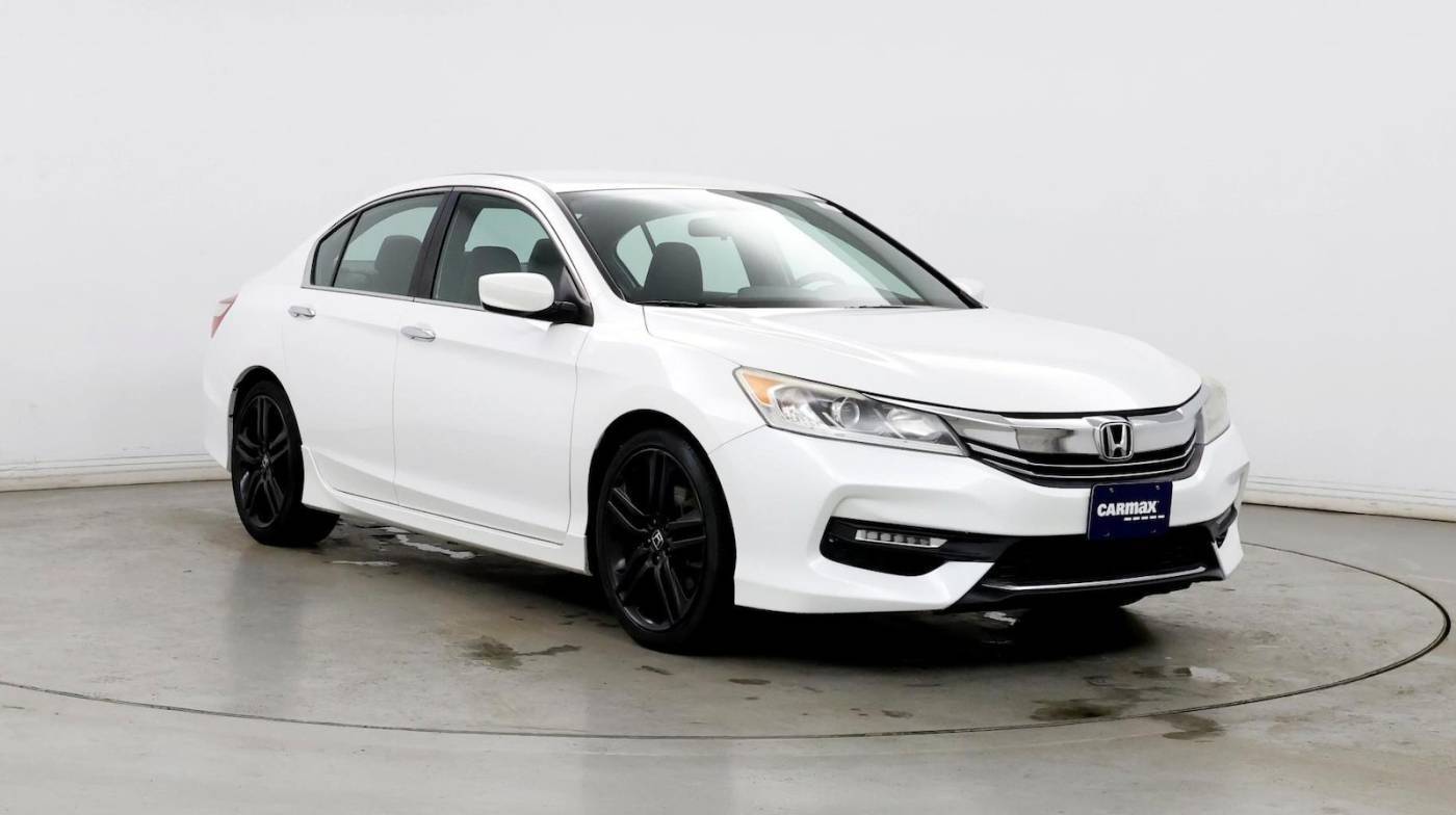 2017 Honda Accord Sport — Sedan — 93,990 mi — Tinley Park, IL