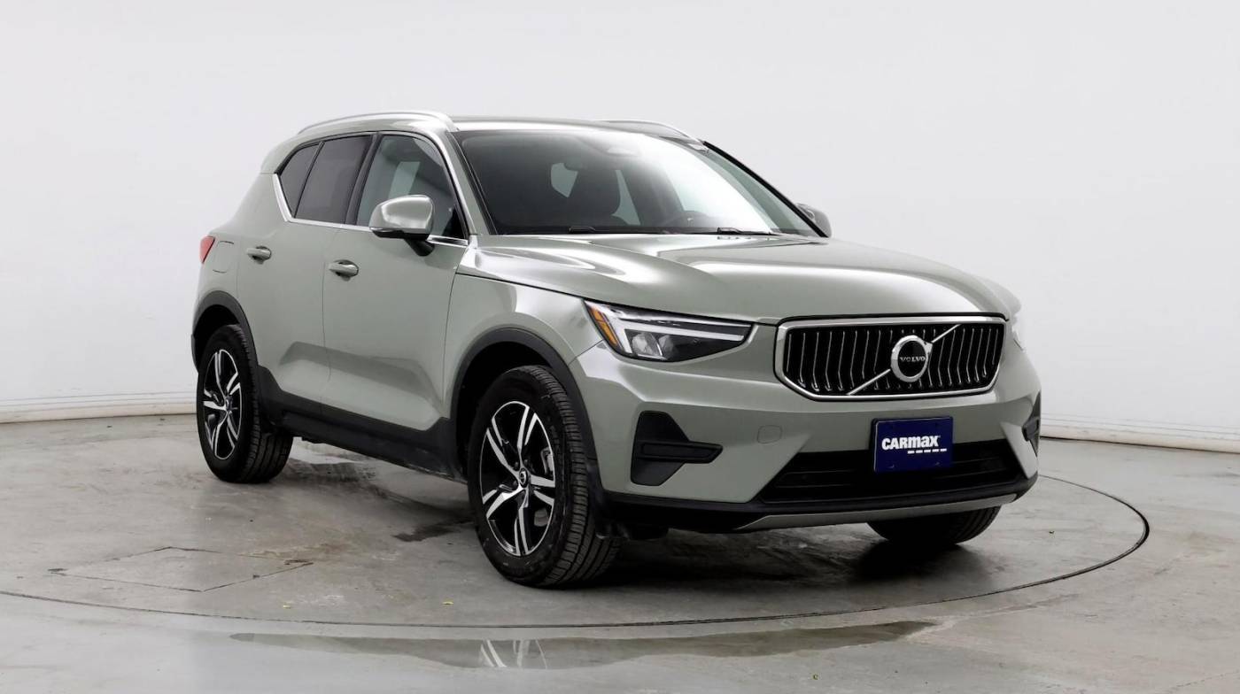 2024 Volvo XC40 Core — SUV — 13,710 mi — Tinley Park, IL