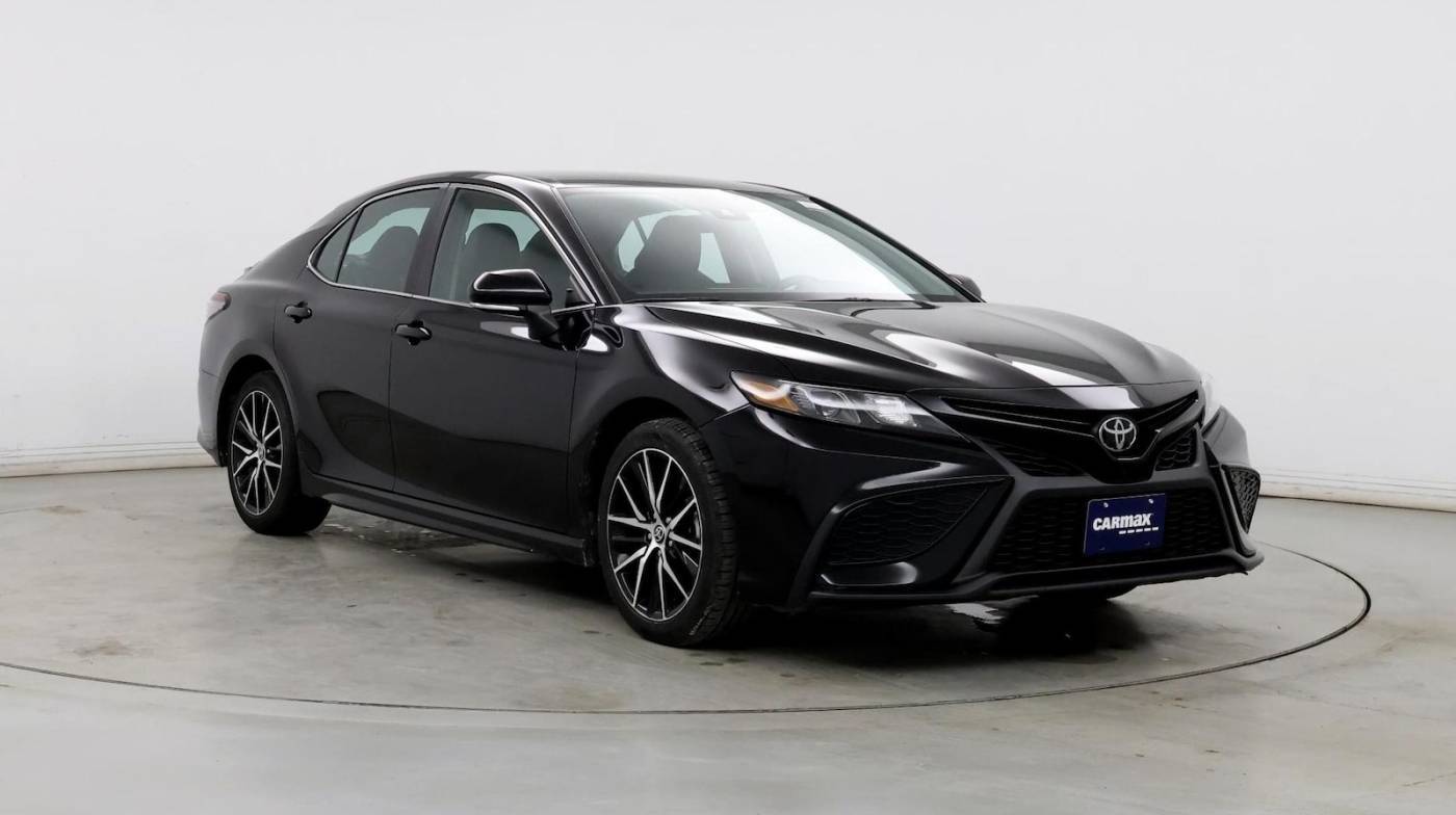 2023 Toyota Camry SE — Sedan — 53,756 mi — Tinley Park, IL