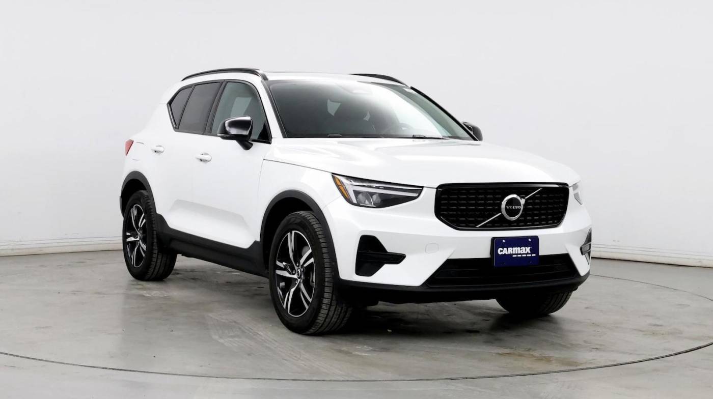 2024 Volvo XC40 Core — SUV — 18,467 mi — Tinley Park, IL