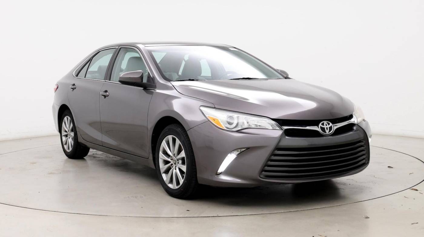 2016 Toyota Camry XLE — Sedan — 116,024 mi — Kennesaw, GA