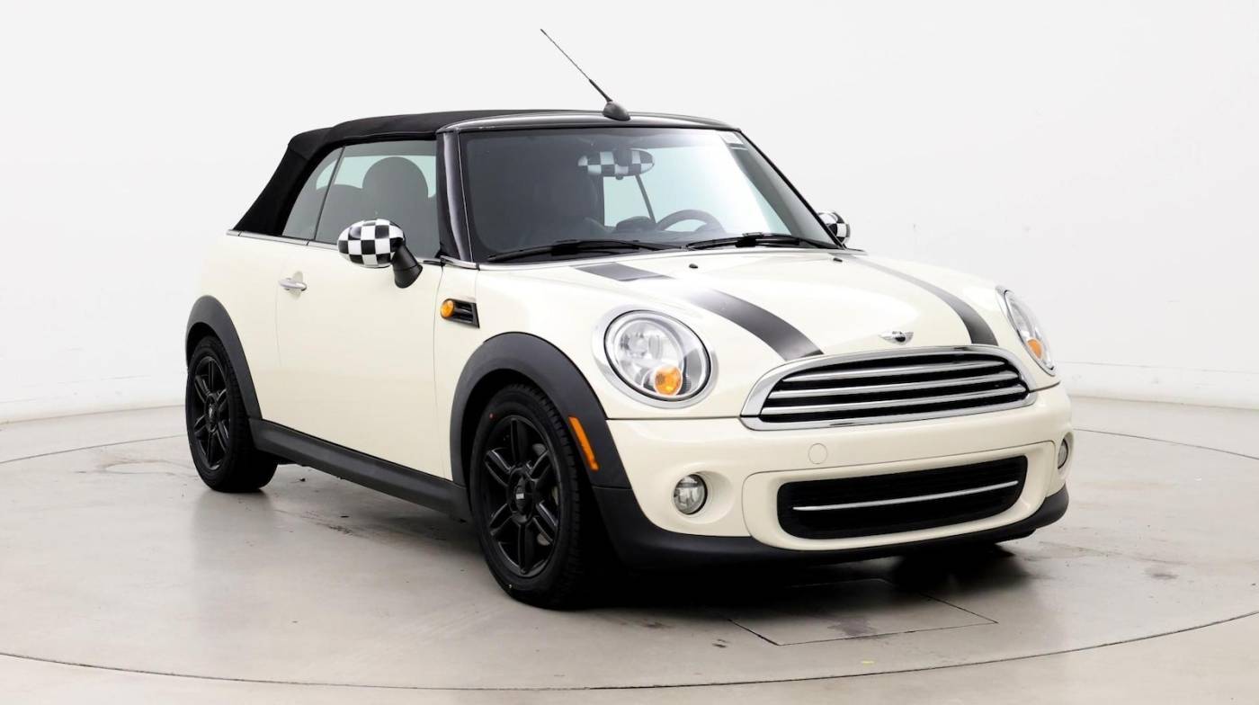 2014 MINI Convertible Cooper — Convertible — 53,702 mi — Inglewood, CA