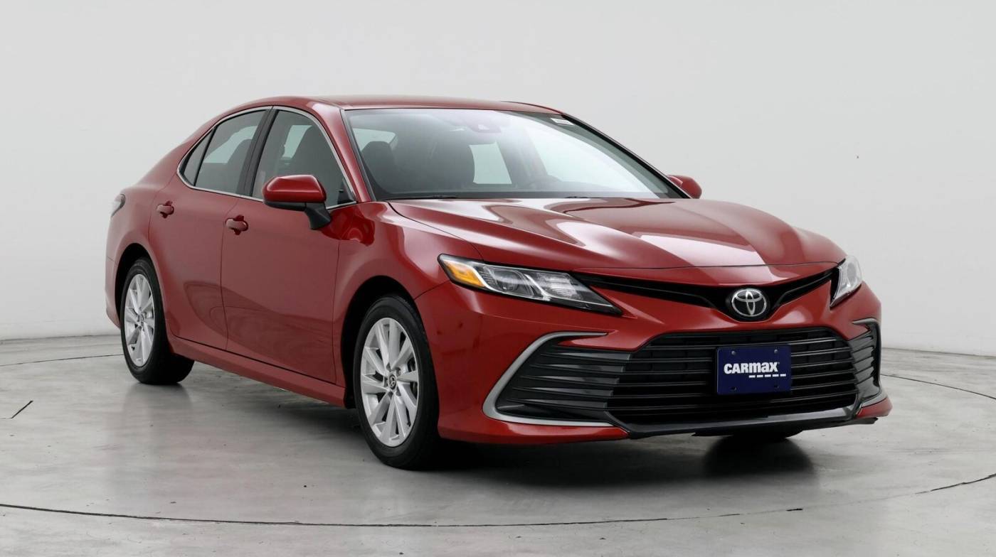 2024 Toyota Camry LE — Sedan — 26,656 mi — Kennesaw, GA