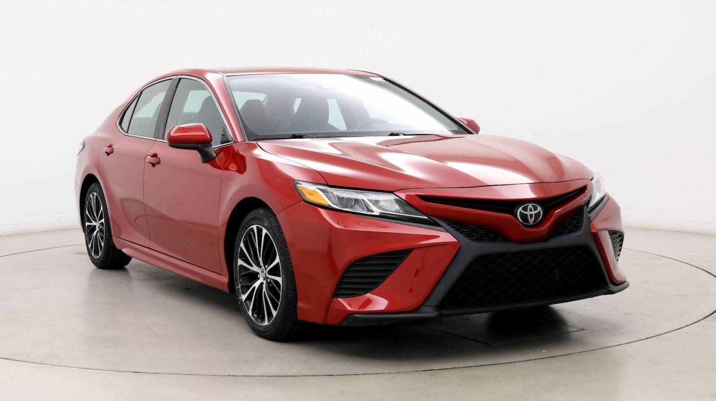 2020 Toyota Camry SE — Sedan — 35,590 mi — Kennesaw, GA