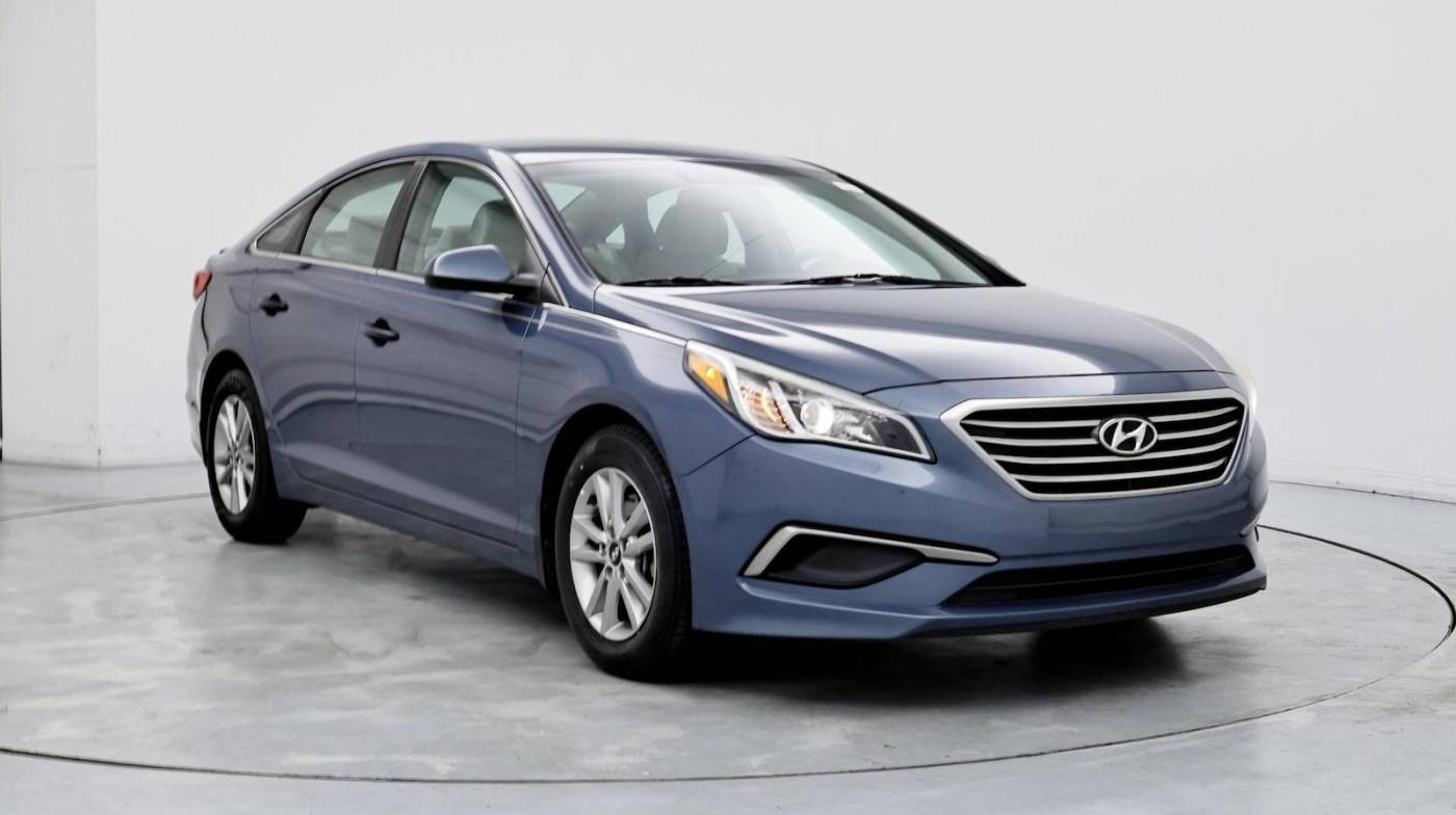 2016 Hyundai Sonata SE — Sedan — 121,465 mi — Kennesaw, GA