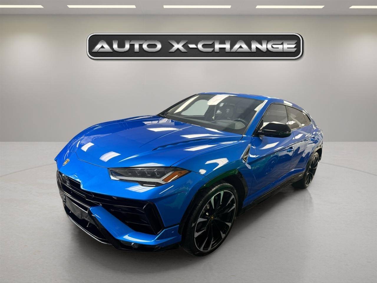 2023 Lamborghini Urus S