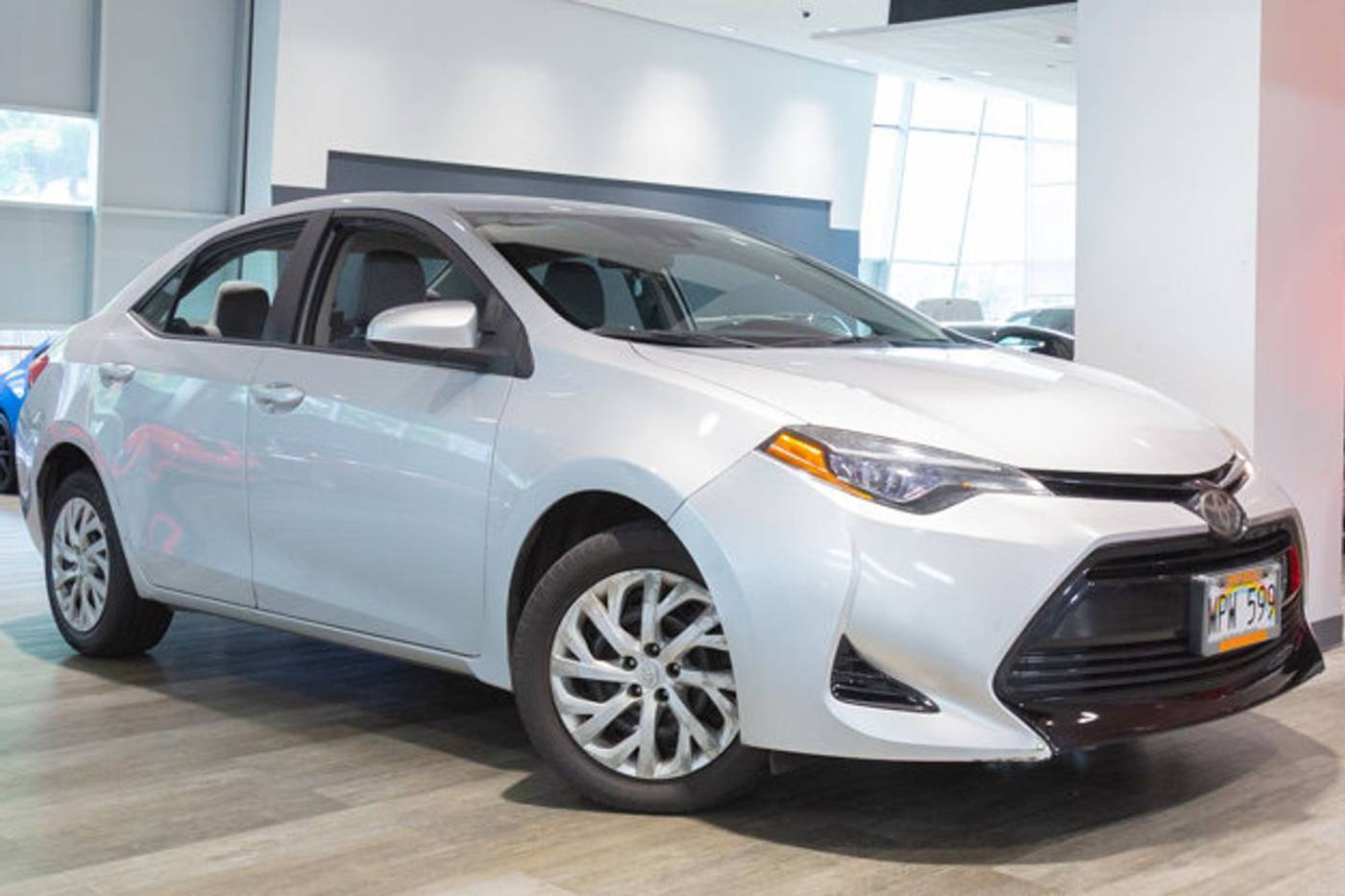 2017 Toyota Corolla SE — Sedan — 72,431 mi — Honolulu, HI