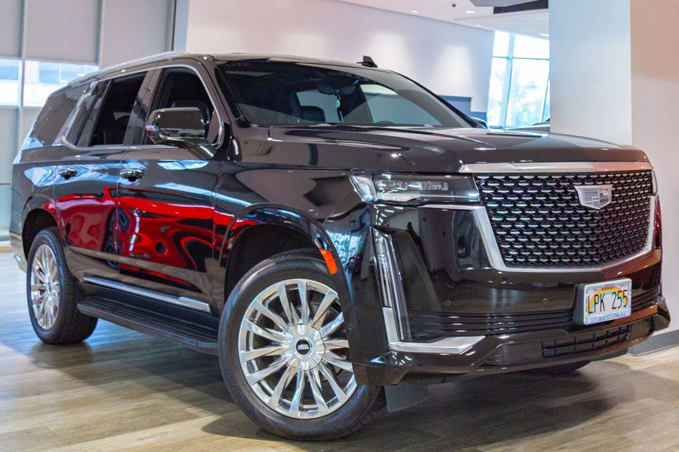 2021 Cadillac Escalade Premium Luxury — SUV — 33,213 mi — Honolulu, HI