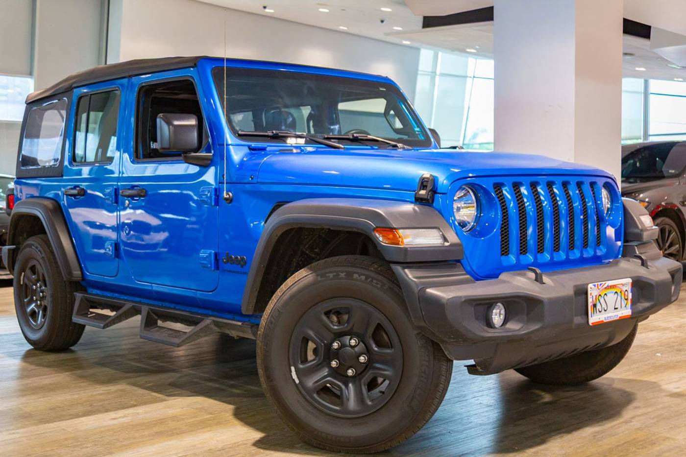2023 Jeep Wrangler Sport — SUV — 19,587 mi — Honolulu, HI