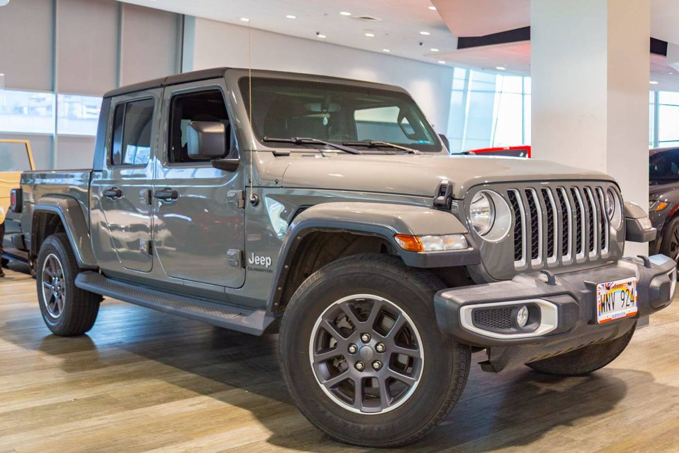 2021 Jeep Gladiator Overland — Pickup Truck — 22,915 mi — Honolulu, HI