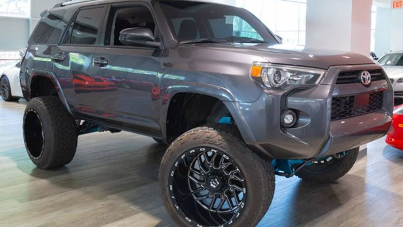 2021 Toyota 4Runner SR5 — SUV — 14,197 mi — Honolulu, HI