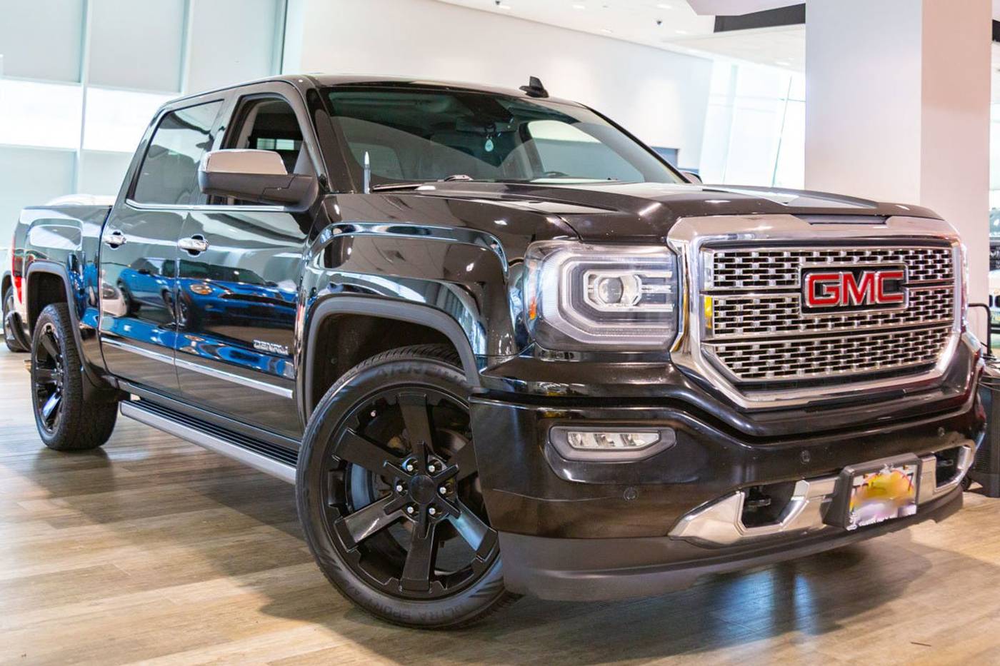 2018 GMC Sierra 1500 Denali — Pickup Truck — 106,721 mi — Honolulu, HI