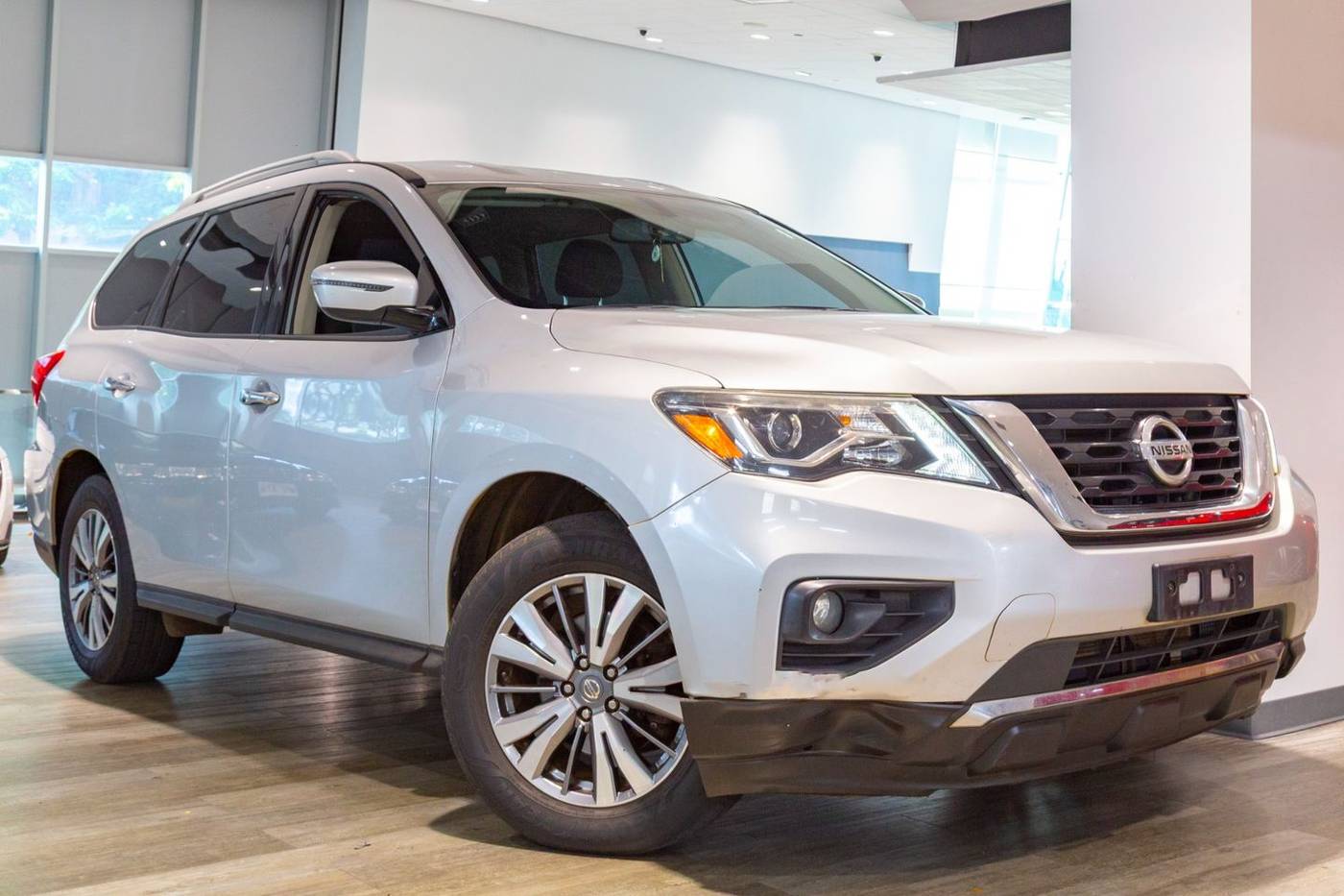 2019 Nissan Pathfinder SV — SUV — 64,206 mi — Honolulu, HI