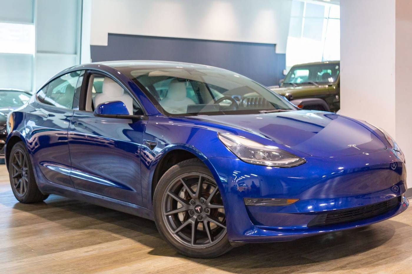 2023 Tesla Model 3 Model 3 — Sedan — 25,925 mi — Honolulu, HI
