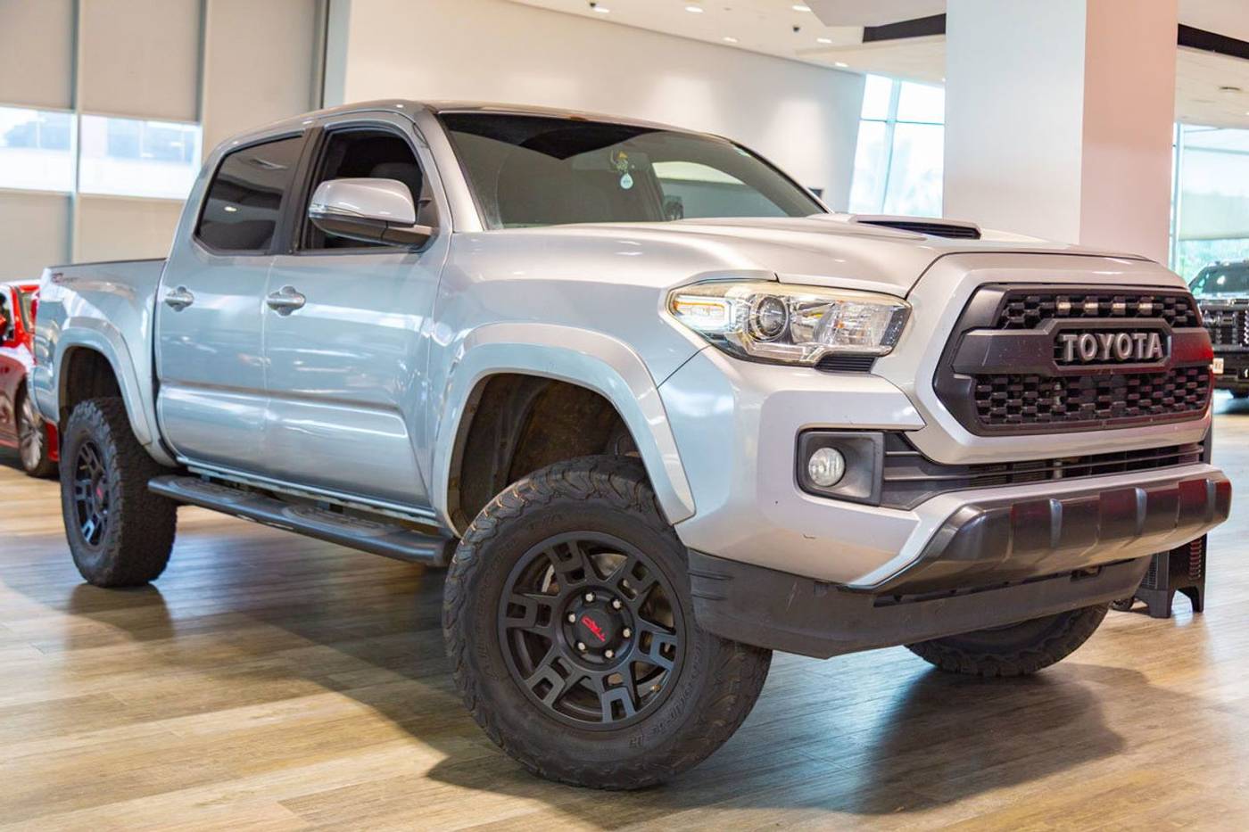 2017 Toyota Tacoma SR5 — Pickup Truck — 100,915 mi — Honolulu, HI