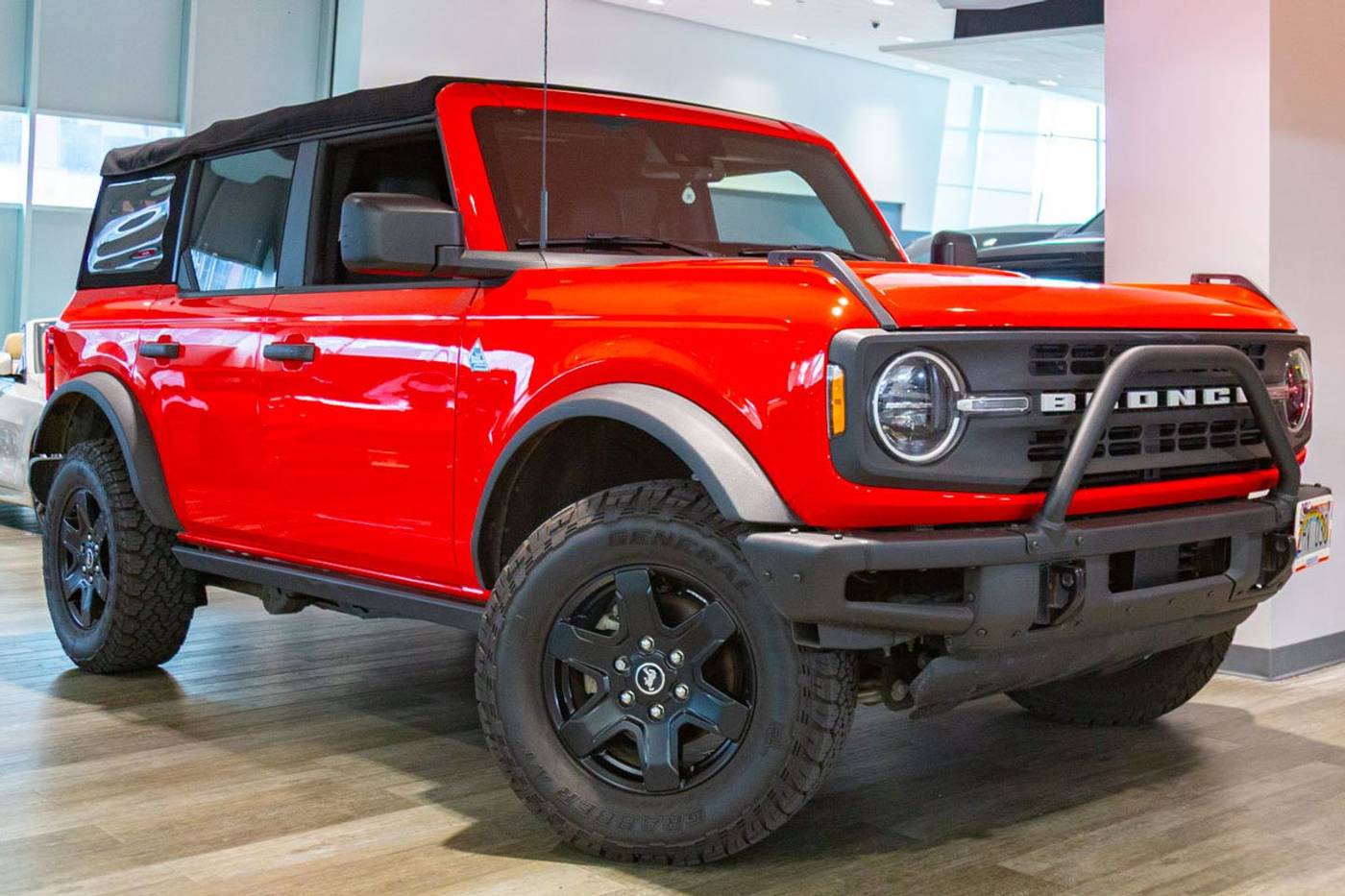 2022 Ford Bronco Base — SUV — 26,631 mi — Honolulu, HI