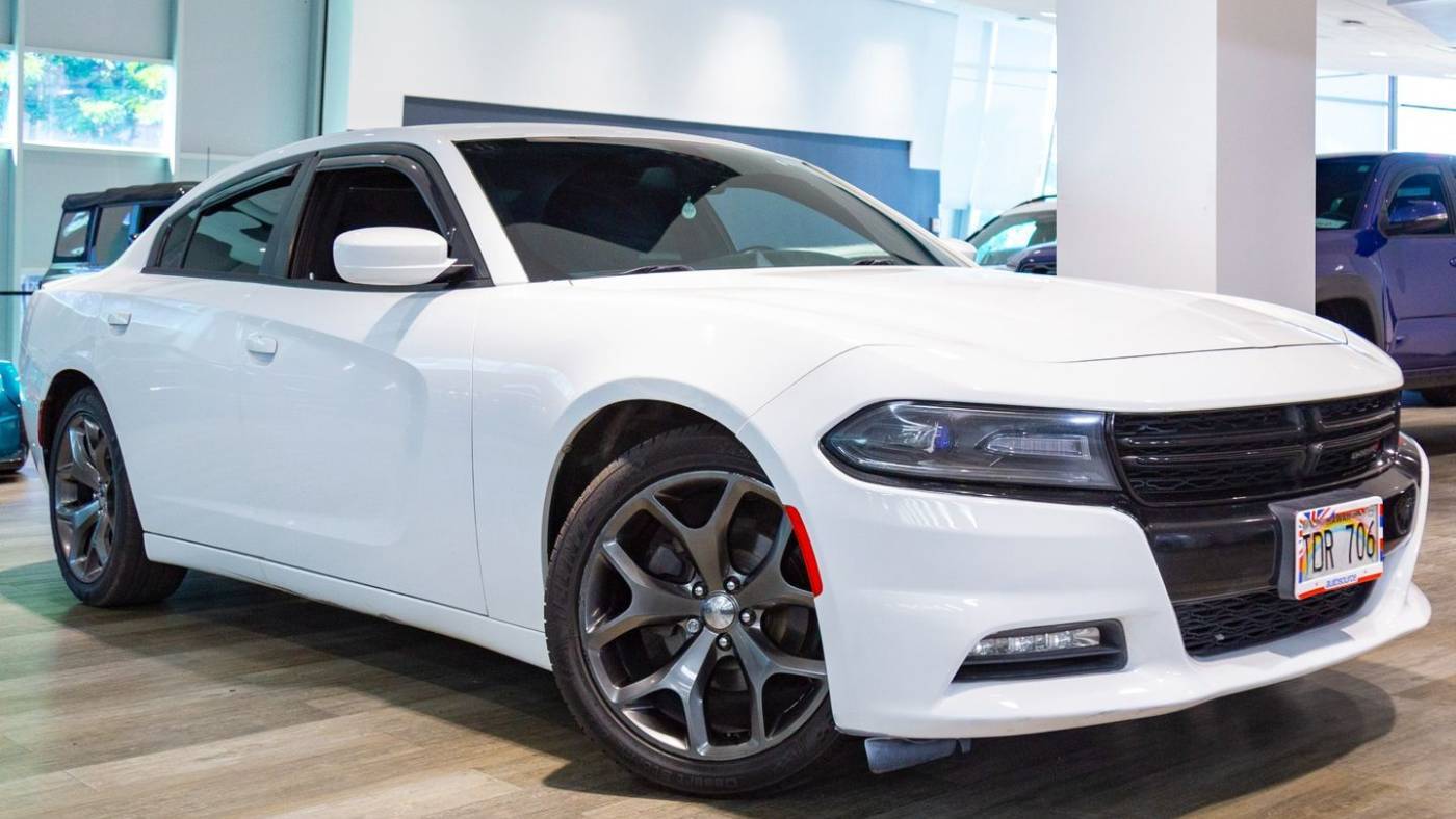 2015 Dodge Charger SXT — Sedan — 107,597 mi — Honolulu, HI