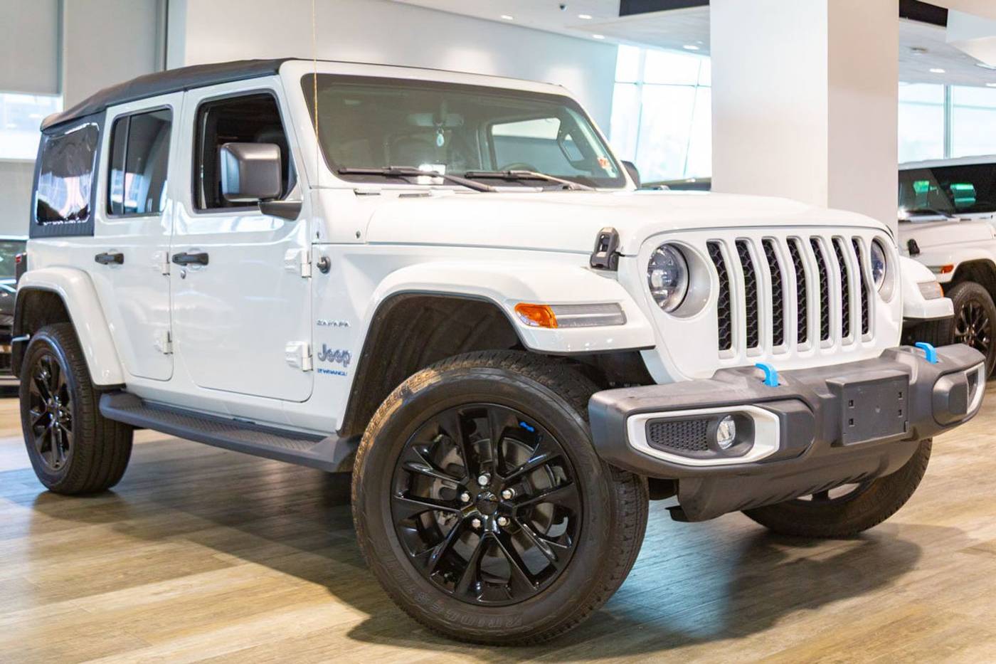 2023 Jeep Wrangler Sahara 4xe — SUV — 4,572 mi — Honolulu, HI