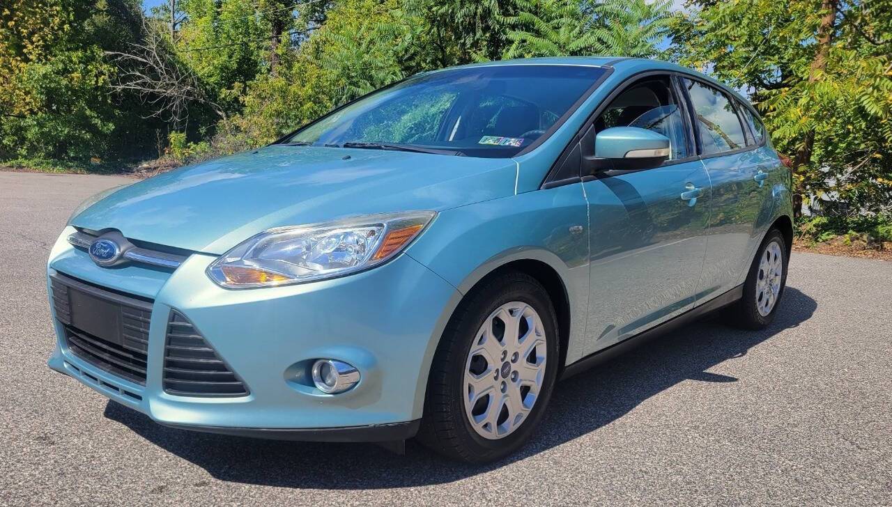 2012 Ford Focus SE — Hatchback — 72,586 mi — Bensalem, PA