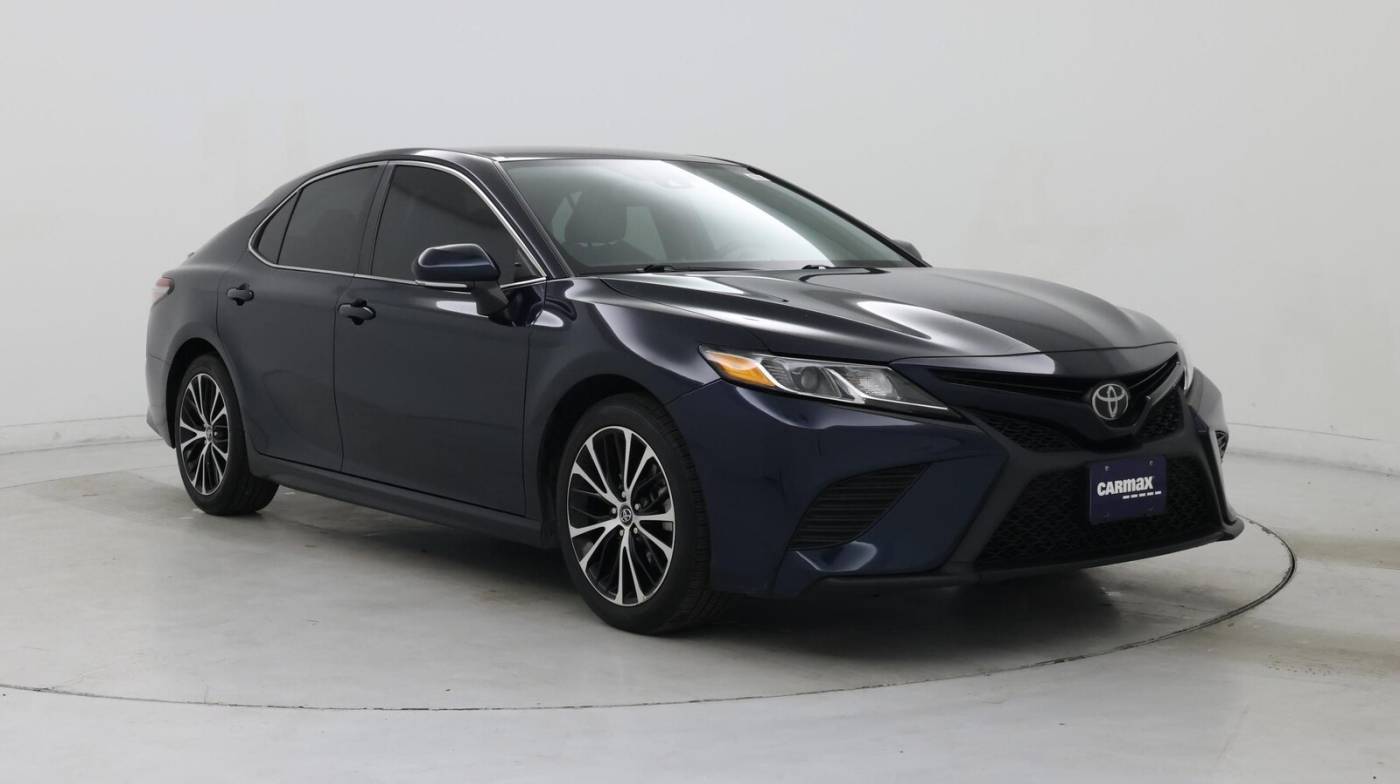 2019 Toyota Camry SE — Sedan — 57,039 mi — Tucson, AZ