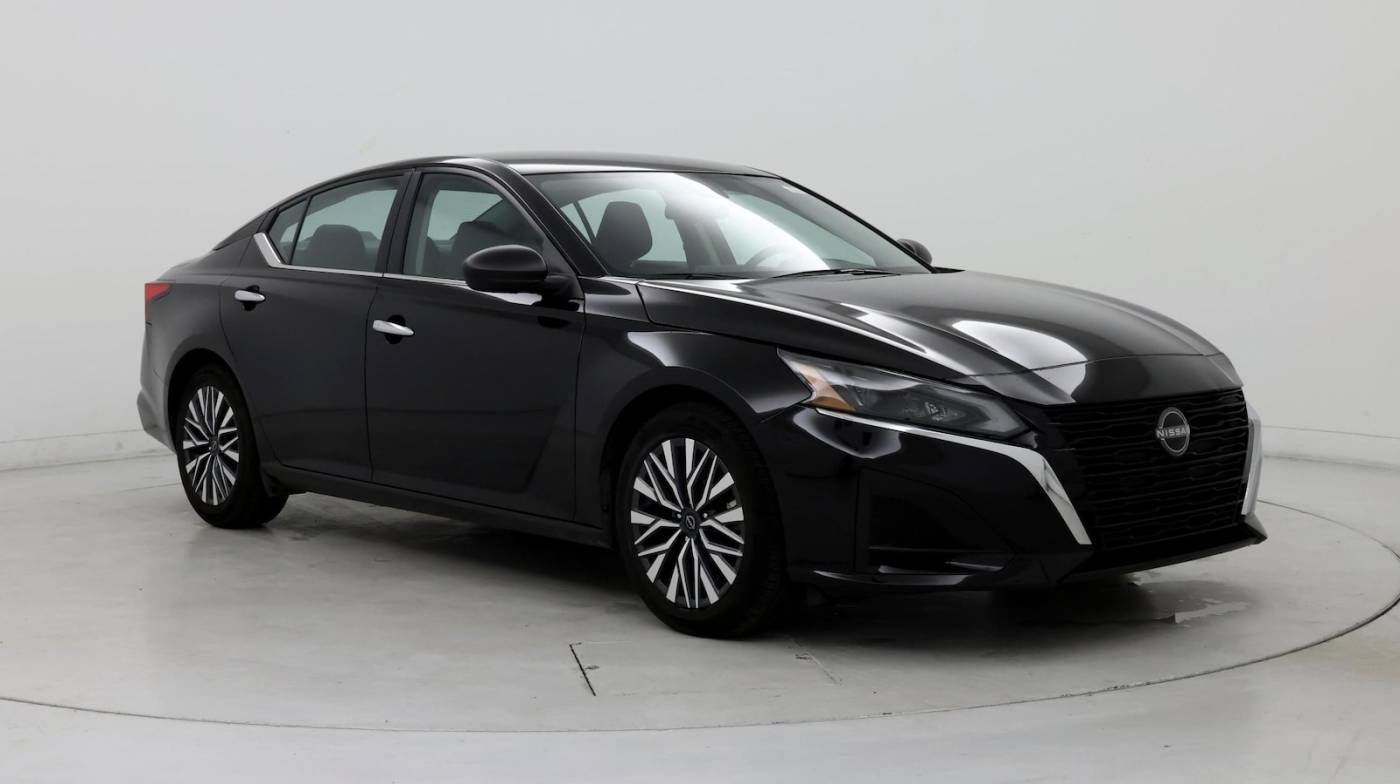 2024 Nissan Altima SV — Sedan — 18,227 mi — Tucson, AZ