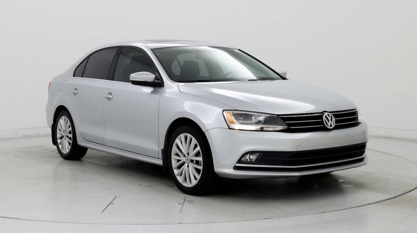 2015 Volkswagen Jetta 1.8T SE — Sedan — 50,879 mi — Tucson, AZ