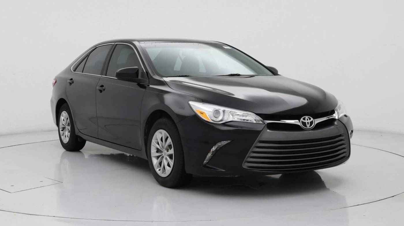 2015 Toyota Camry LE — Sedan — 63,613 mi — Tulsa, OK