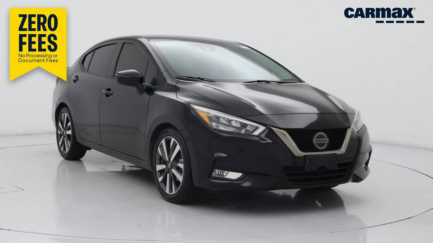 2020 Nissan Versa SR