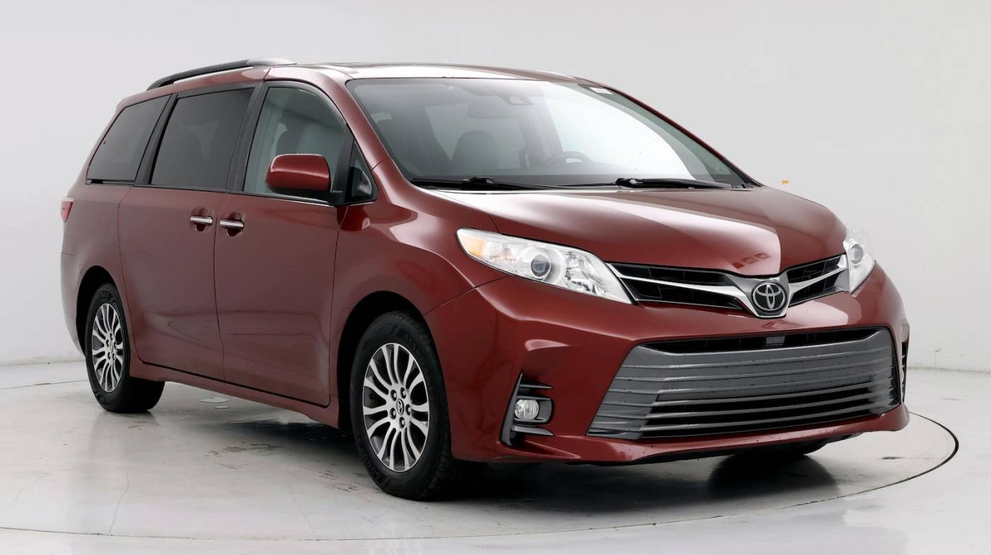 2019 Toyota Sienna XLE Premium — Minivan — 88,140 mi — Tulsa, OK