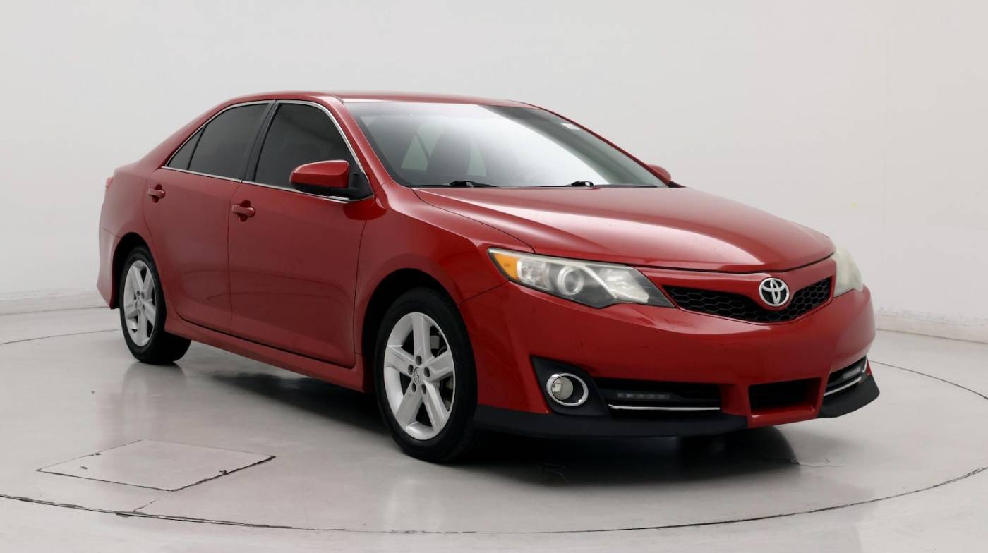 2014 Toyota Camry SE — Sedan — 98,155 mi — Tulsa, OK