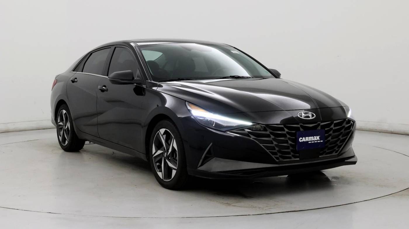 2022 Hyundai Elantra Limited — Sedan — 14,131 mi — Virginia Beach, VA