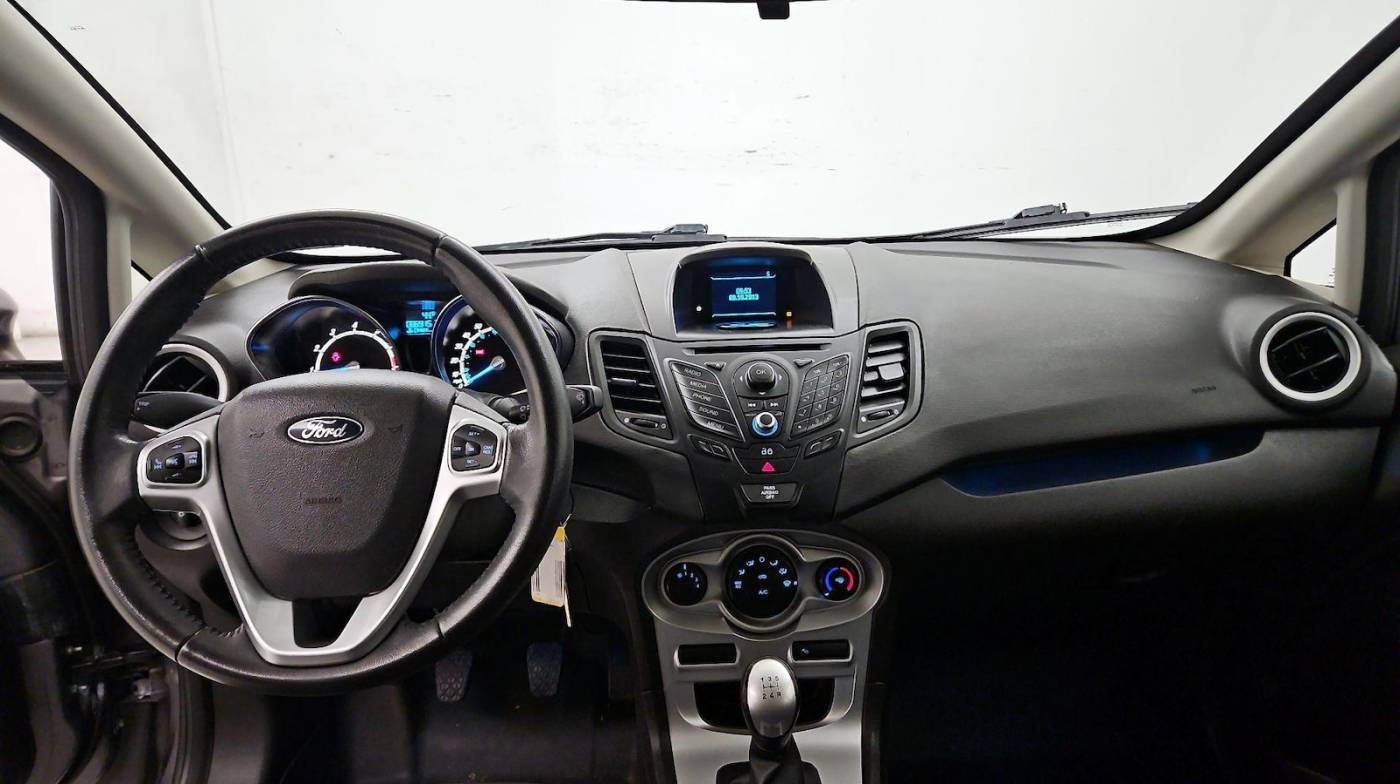2014 Ford Fiesta SE — Hatchback — 86,915 mi — Virginia Beach, VA