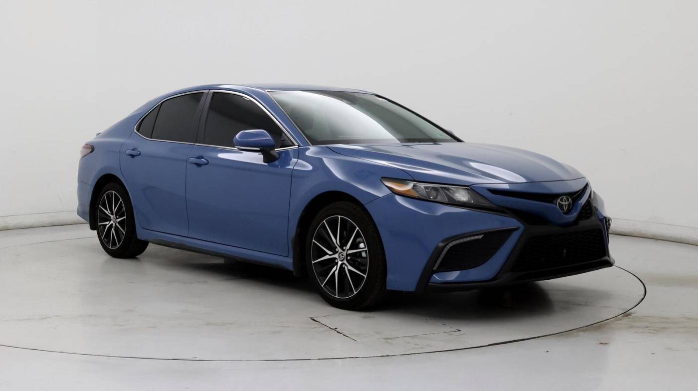 2024 Toyota Camry SE — Sedan — 11,016 mi — Virginia Beach, VA