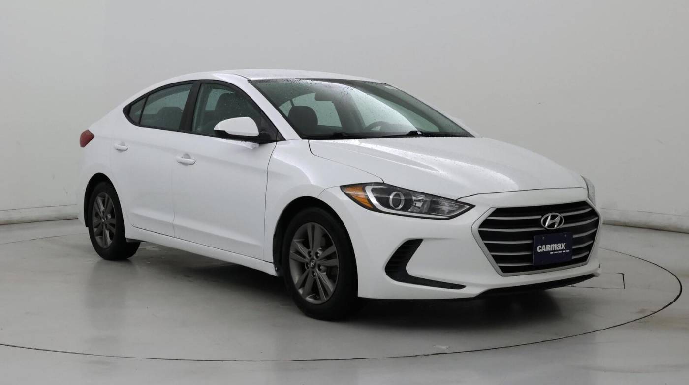 2017 Hyundai Elantra SE — Sedan — 39,624 mi — Virginia Beach, VA
