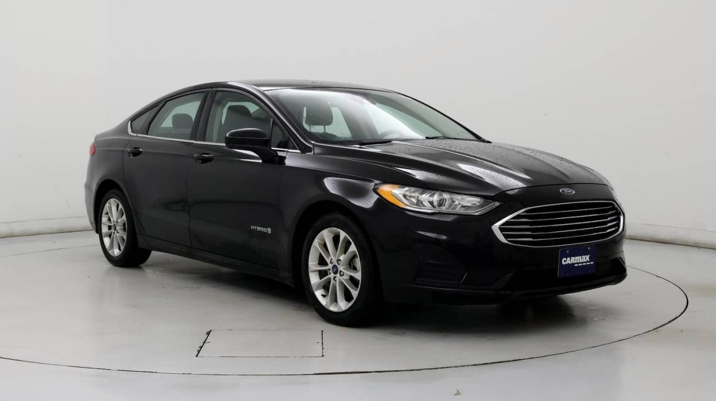 2019 Ford Fusion Hybrid SE — Sedan — 51,992 mi — Virginia Beach, VA