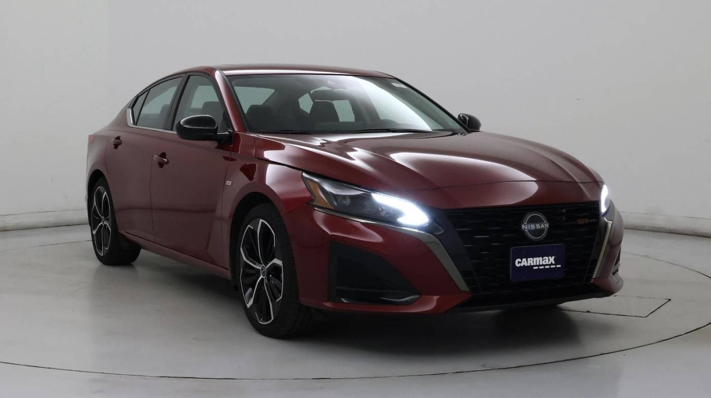 2023 Nissan Altima SR — Sedan — 7,683 mi — Virginia Beach, VA