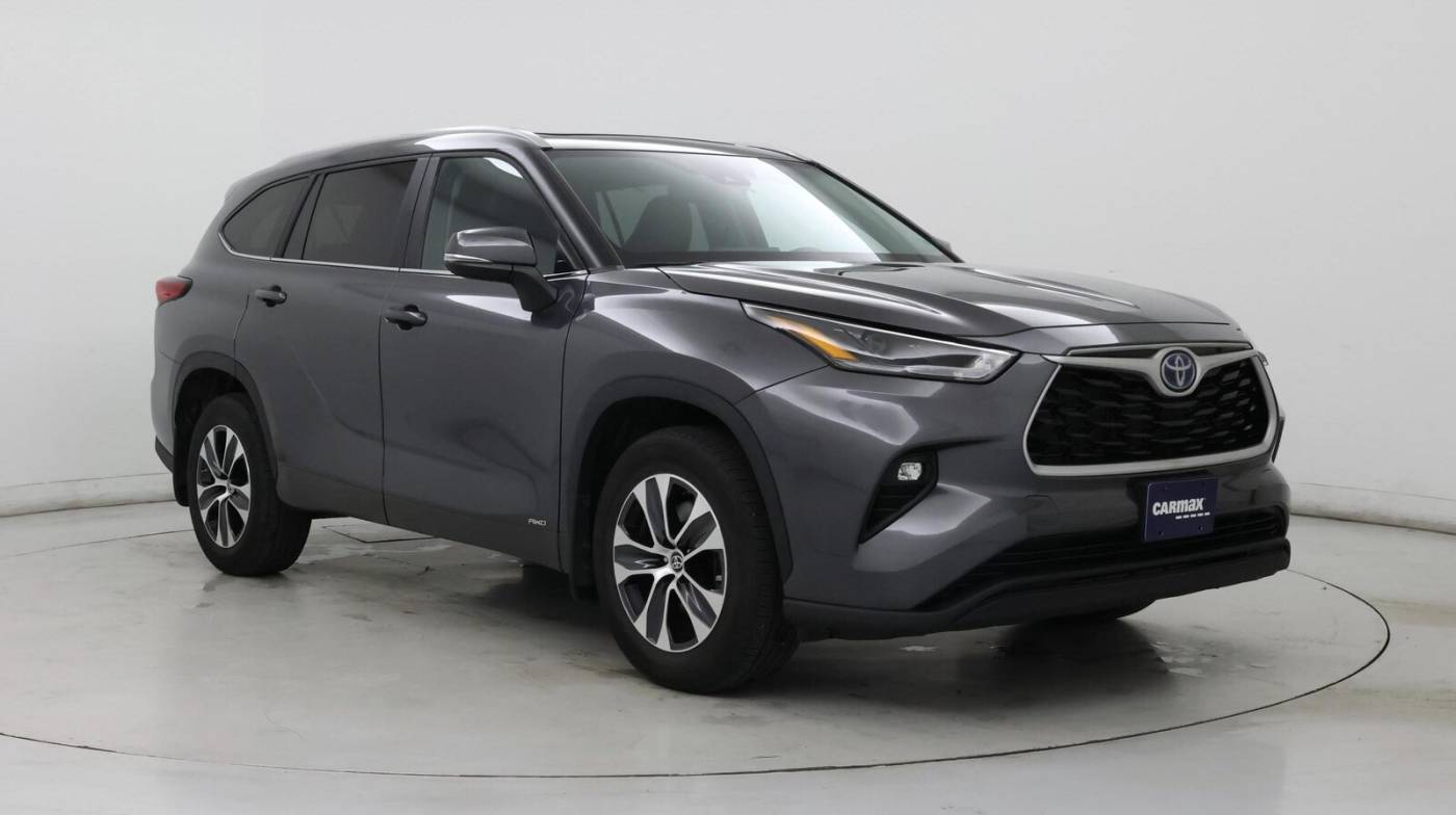 2023 Toyota Highlander Hybrid XLE — SUV — 7,975 mi — Virginia Beach, VA