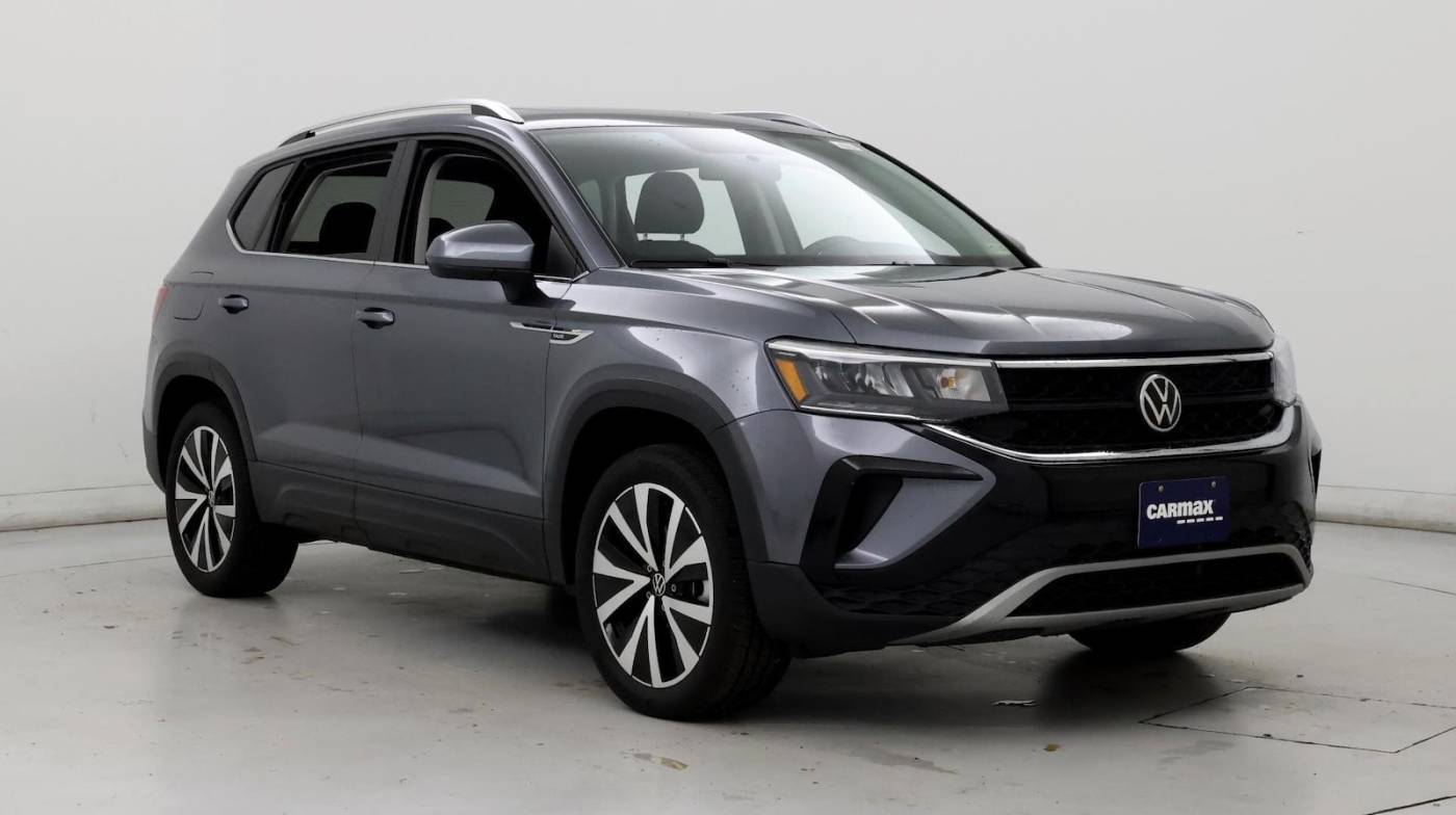 2022 Volkswagen Taos SE — SUV — 24,700 mi — Virginia Beach, VA
