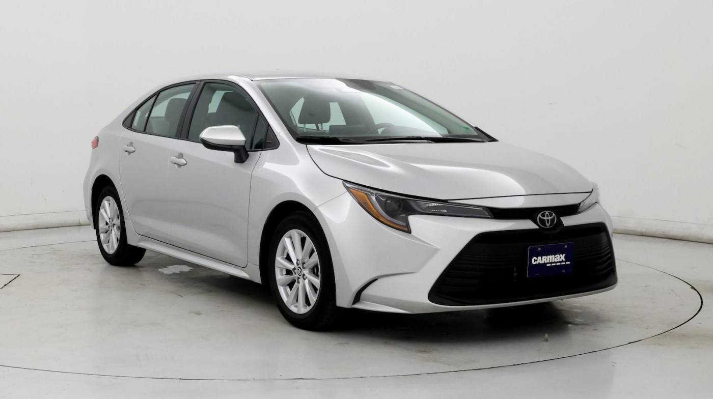 2024 Toyota Corolla LE — Sedan — 297 mi — Virginia Beach, VA