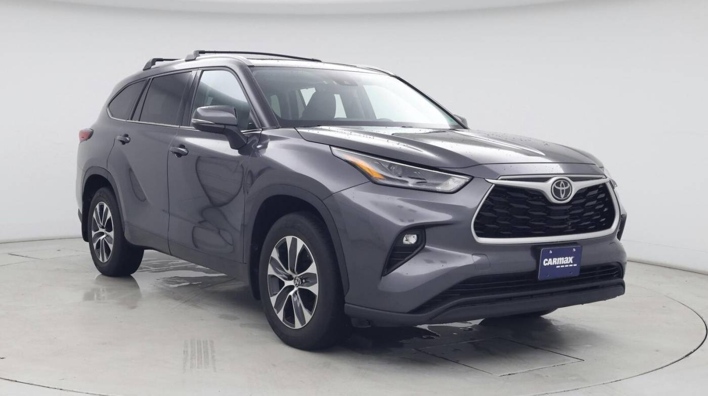 2022 Toyota Highlander XLE — SUV — 36,700 mi — Virginia Beach, VA