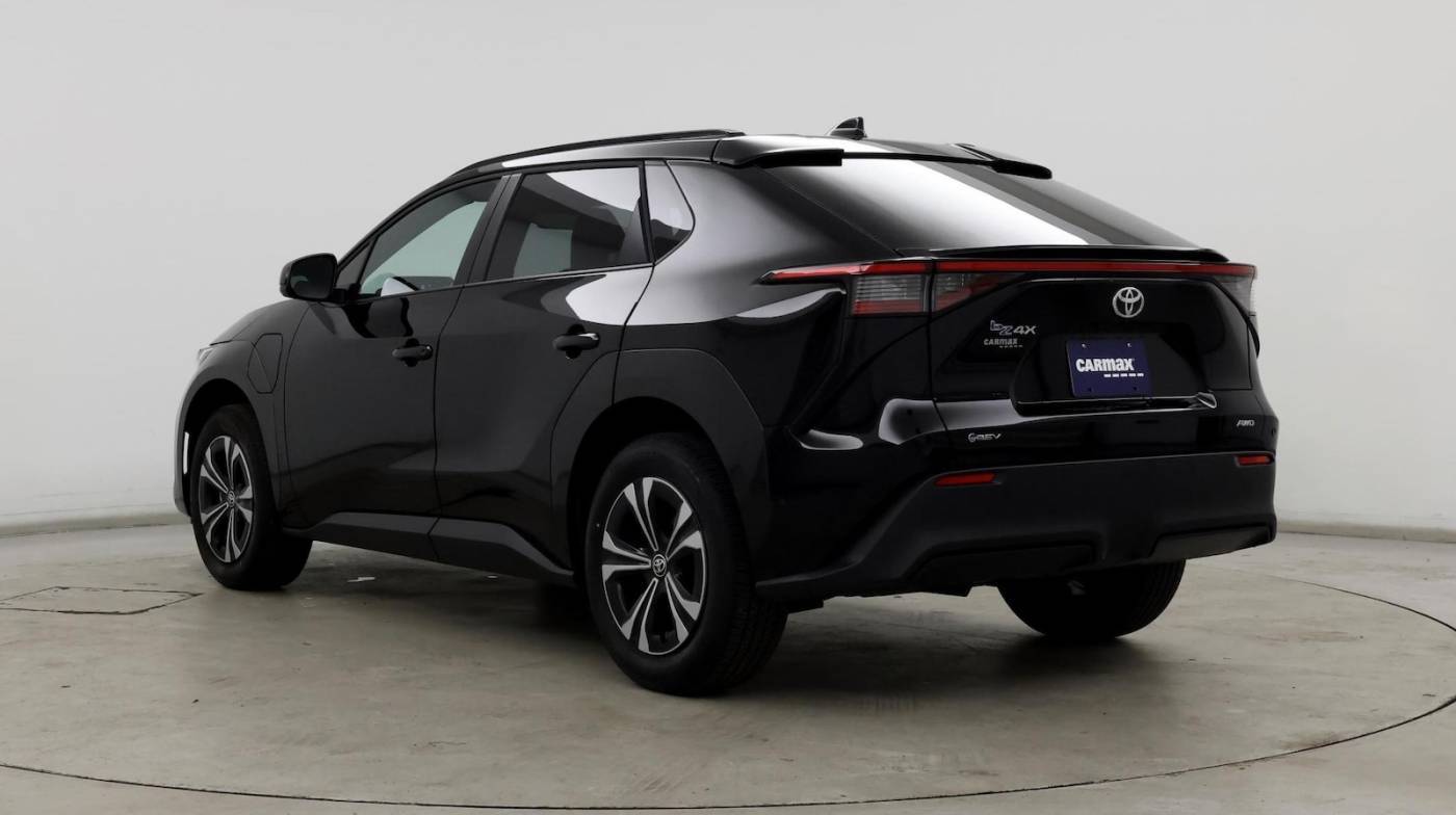 2024 Toyota bZ4X XLE — SUV — 4,952 mi — Virginia Beach, VA