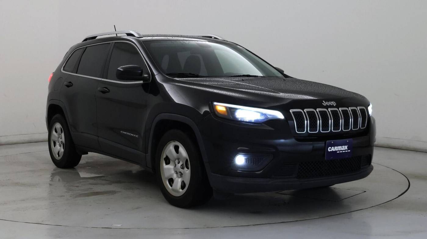 2019 Jeep Cherokee Latitude — SUV — 116,755 mi — Virginia Beach, VA