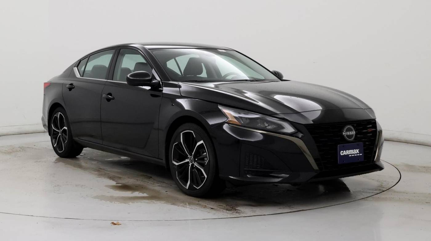 2023 Nissan Altima SR — Sedan — 8,383 mi — Virginia Beach, VA