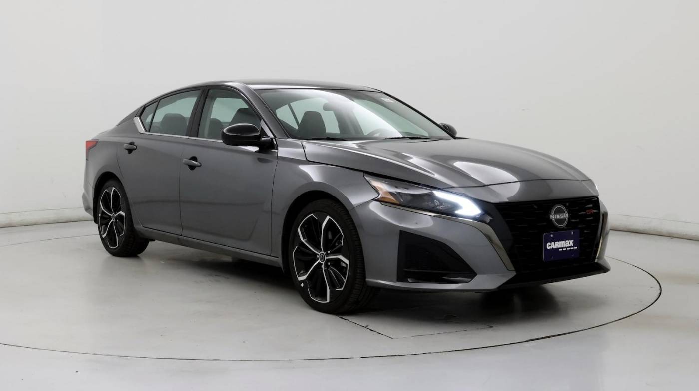 2023 Nissan Altima SR — Sedan — 7,459 mi — Virginia Beach, VA